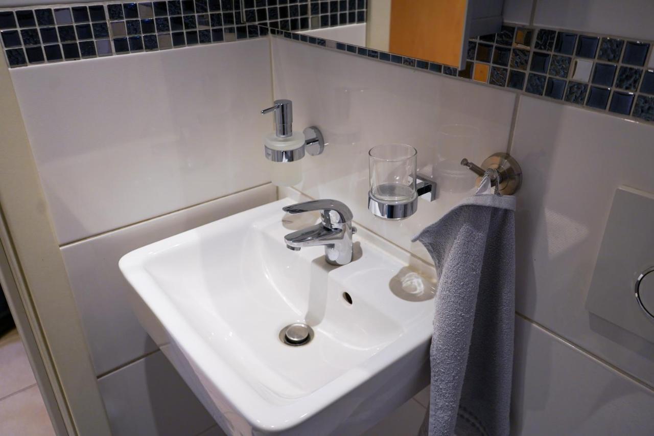Ferienwohnung In Kaiserslautern-Hohenecken מראה חיצוני תמונה