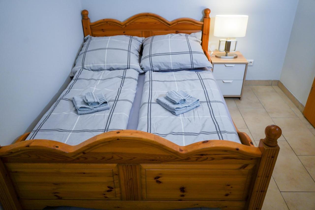 Ferienwohnung In Kaiserslautern-Hohenecken מראה חיצוני תמונה