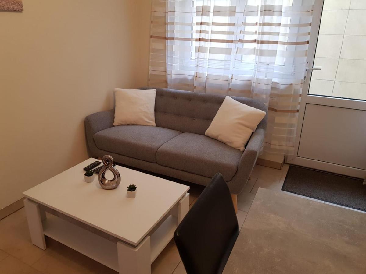 Ferienwohnung In Kaiserslautern-Hohenecken מראה חיצוני תמונה